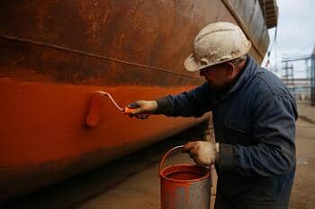 Aanbrengen van roestbeschermende verflaag